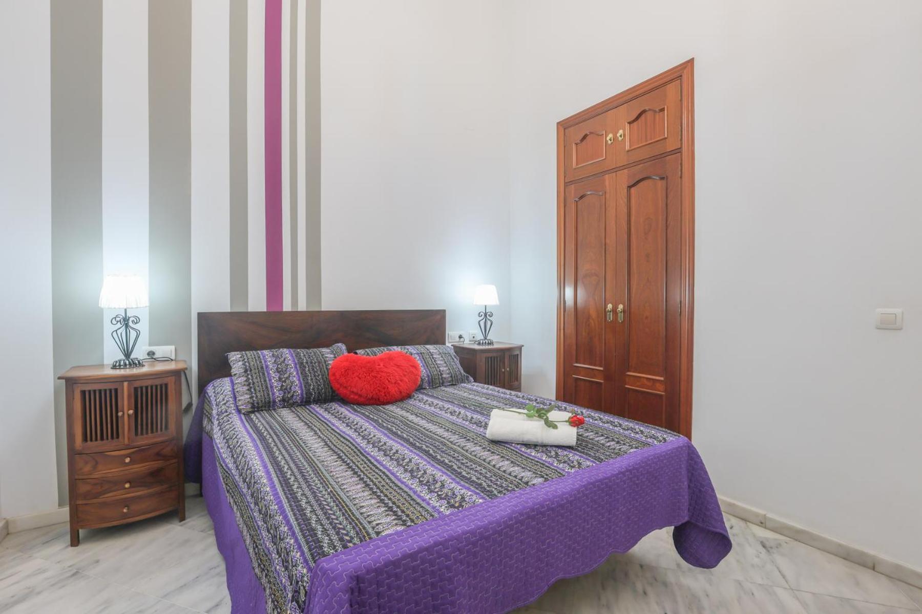 Galindo Center Premium Suites, Free Parking Sevilla Dış mekan fotoğraf