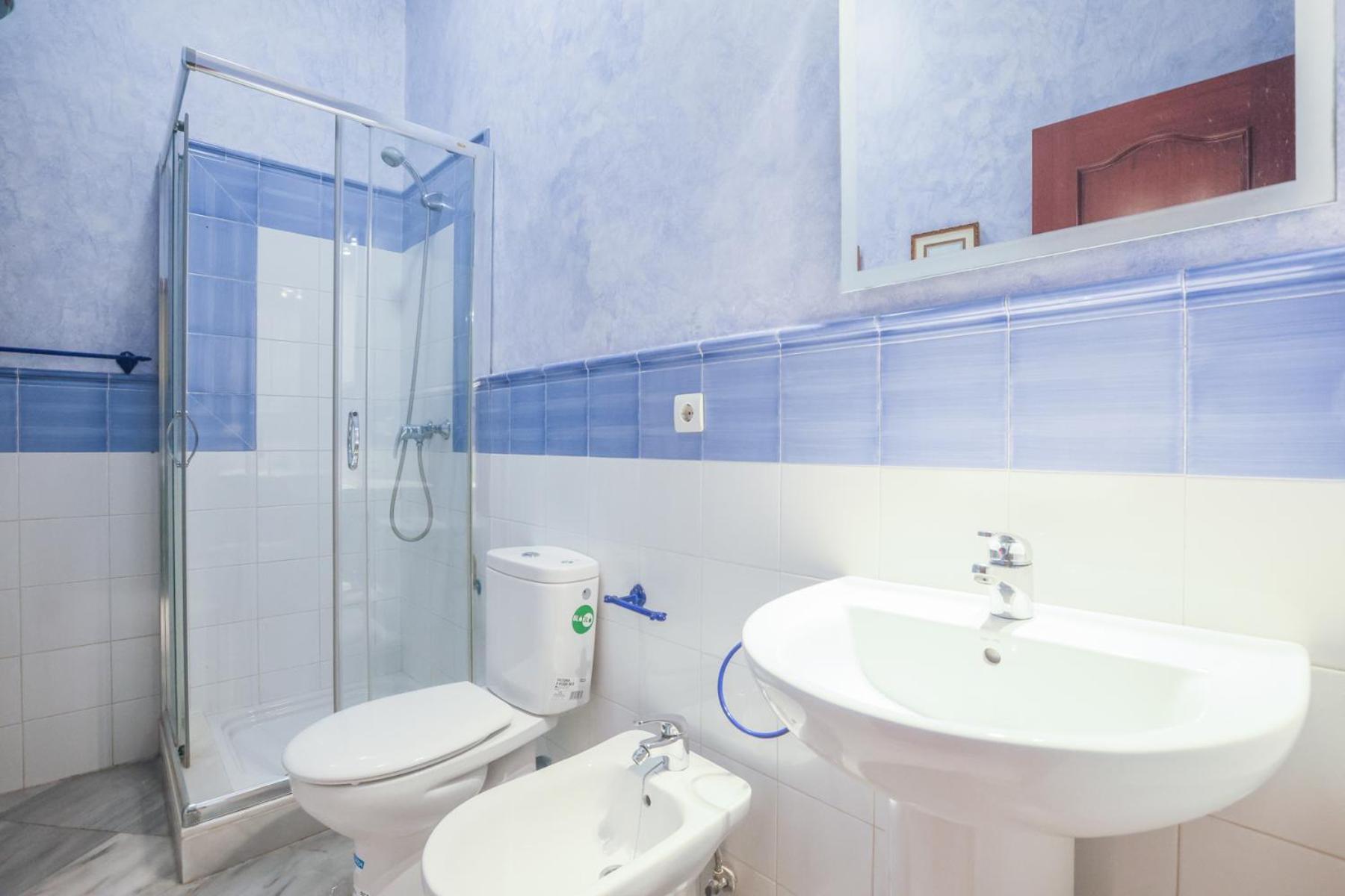 Galindo Center Premium Suites, Free Parking Sevilla Dış mekan fotoğraf
